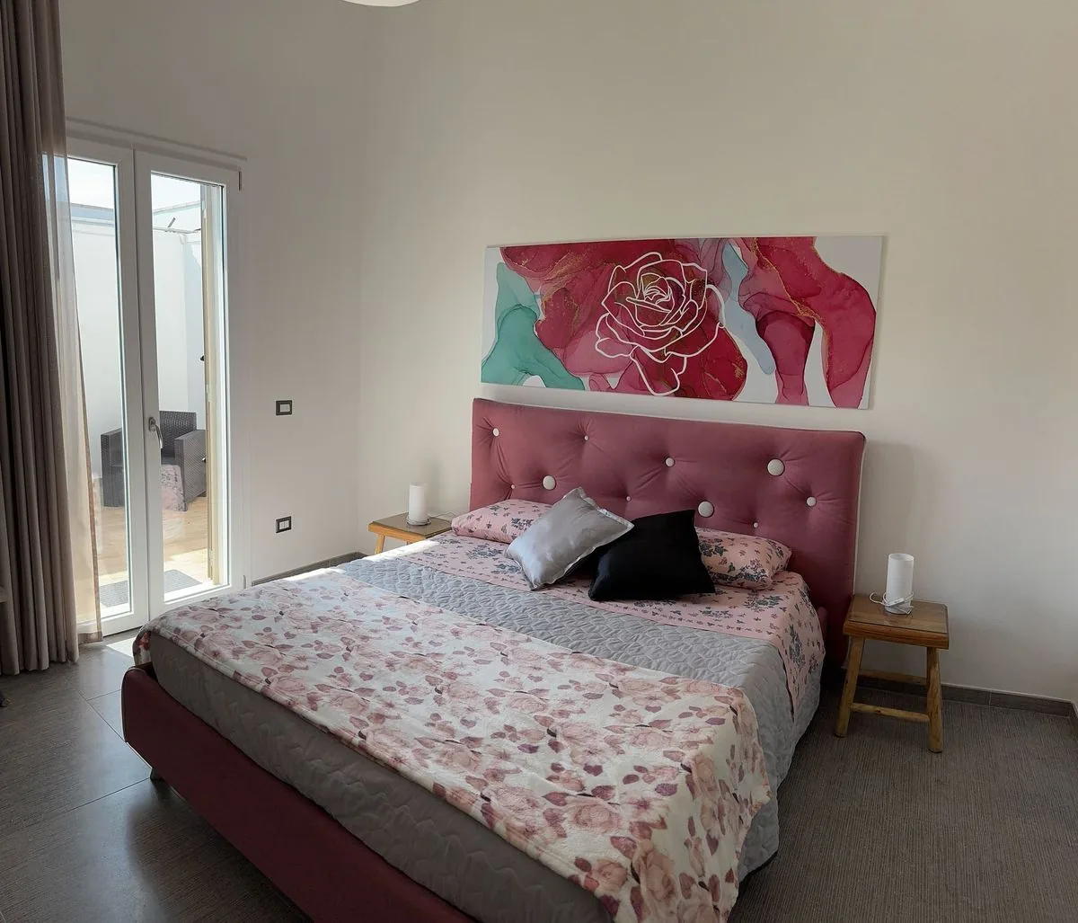 Camera Rosa — terrazza con zona relax